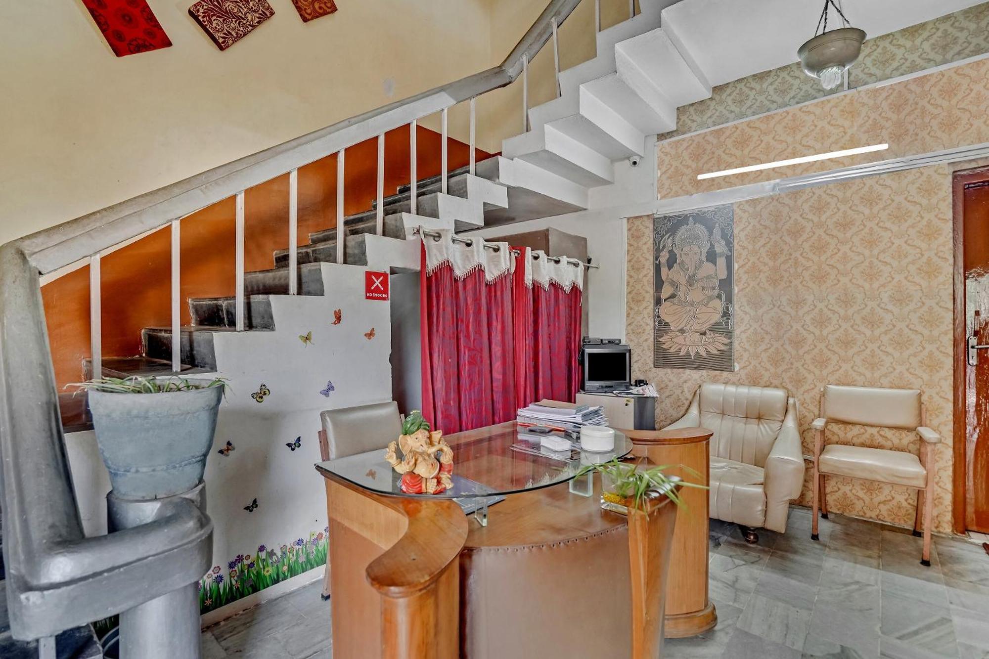 Oyo Flagship 9009 Tc Guest House Бхубанешвар Екстер'єр фото
